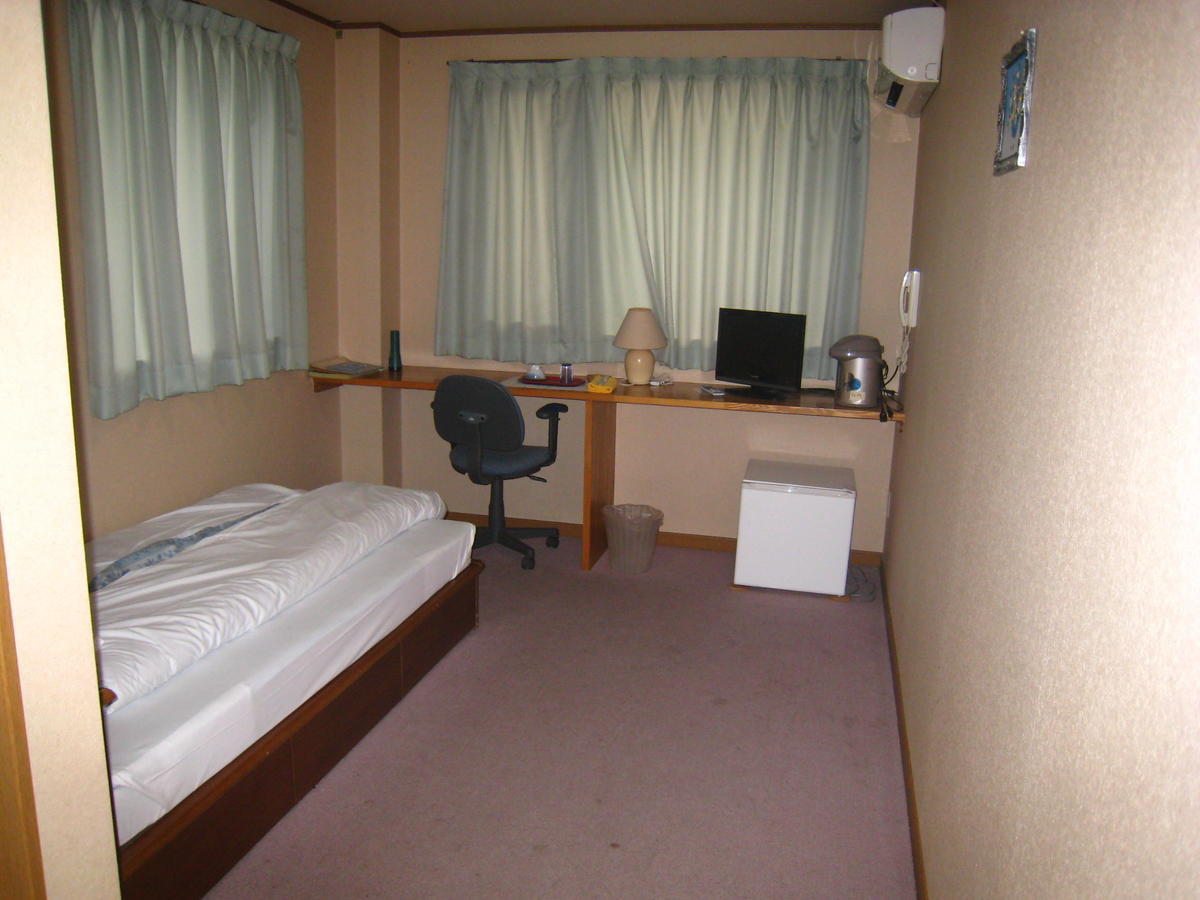 Business Hotel Ojiro Shizuoka Room photo